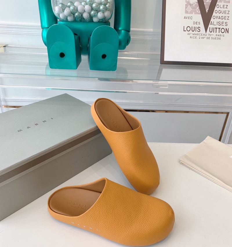 Other Slippers